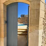 Gozo Silence Bed & Breakfast Għarb